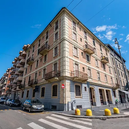 Daire Navigli Via Pavia 4 Pax -wifi
